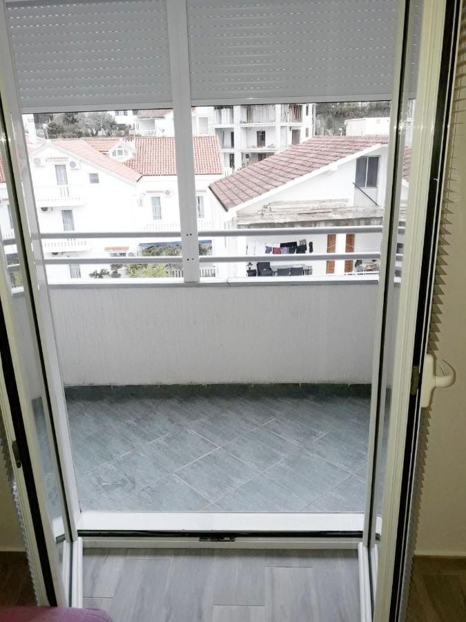 Flat Una Budua Esterno foto